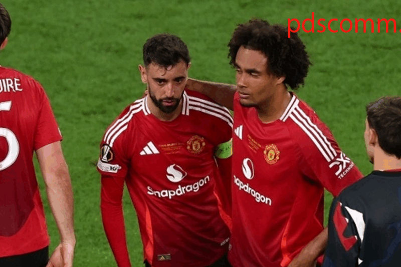 Manchester United Hancur Lebur: Gagal Total, Kehabisan Uang