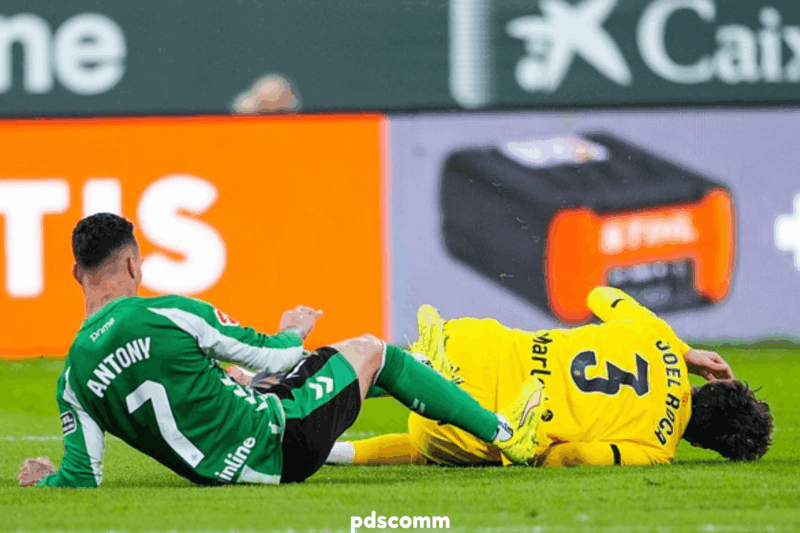 Kartu Merah Terbaru Antony: Salto dan Hantam Wajah Lawan yang Menjadi Perbincangan